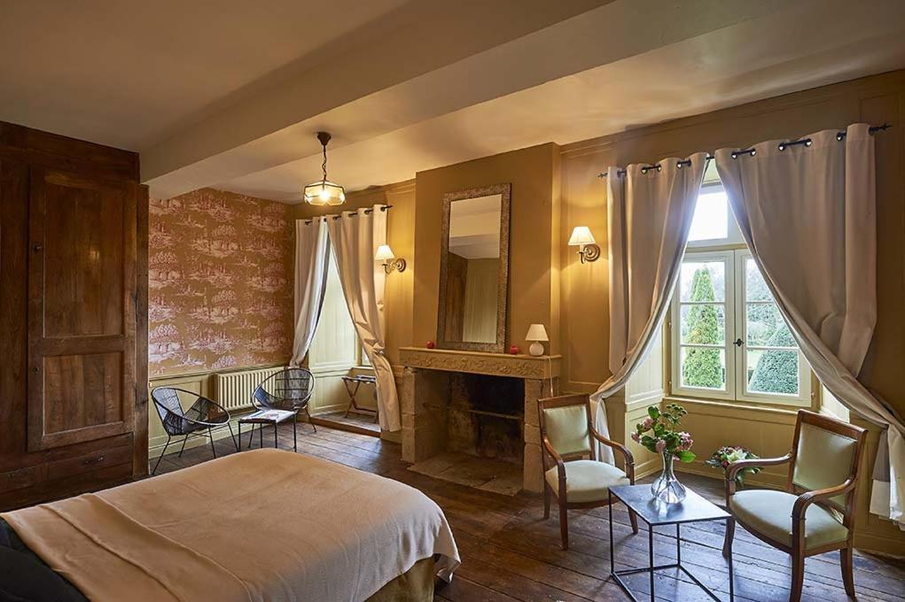 B&B Le Plessix - Manoir Le Plessix Madeuc Corseul Exterior foto